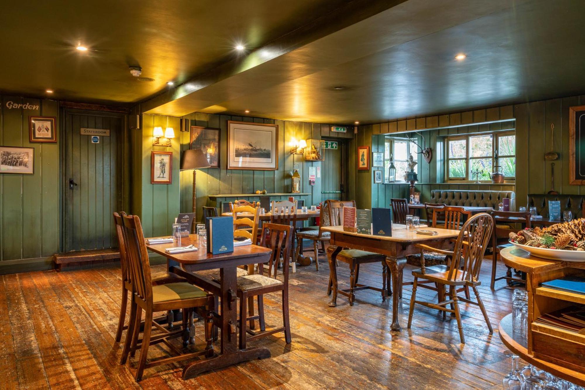 The Anchor Inn Lower Froyle Екстер'єр фото