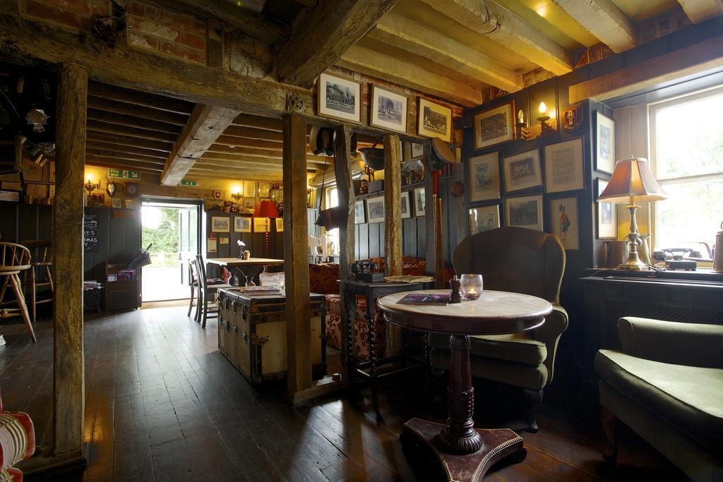 The Anchor Inn Lower Froyle Екстер'єр фото